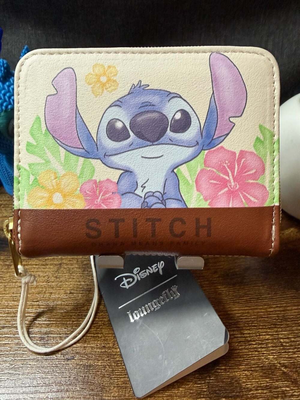 NET Loungefly Disney Stitch Tropical Quote Mini Zipper Wallet